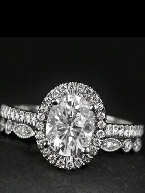 Silver ring set